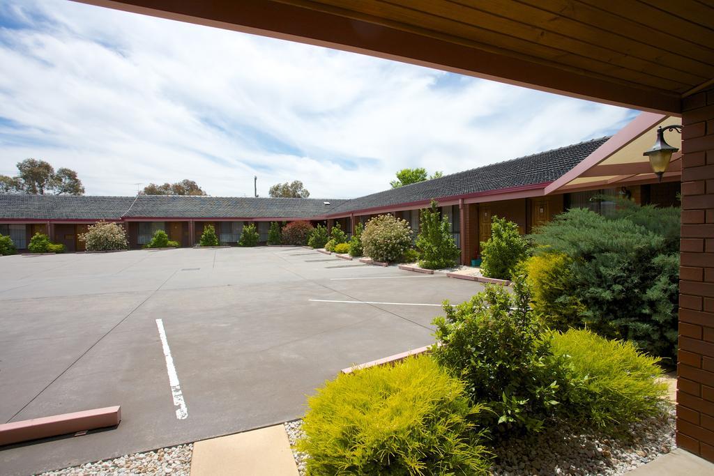 Golden Grain Motor Inn Horsham Exterior foto